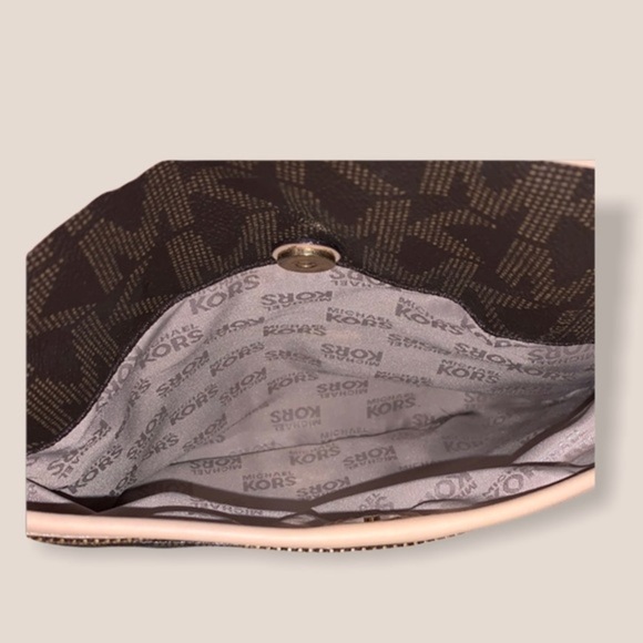 Michael Kors Bundle - Picture 6 of 7